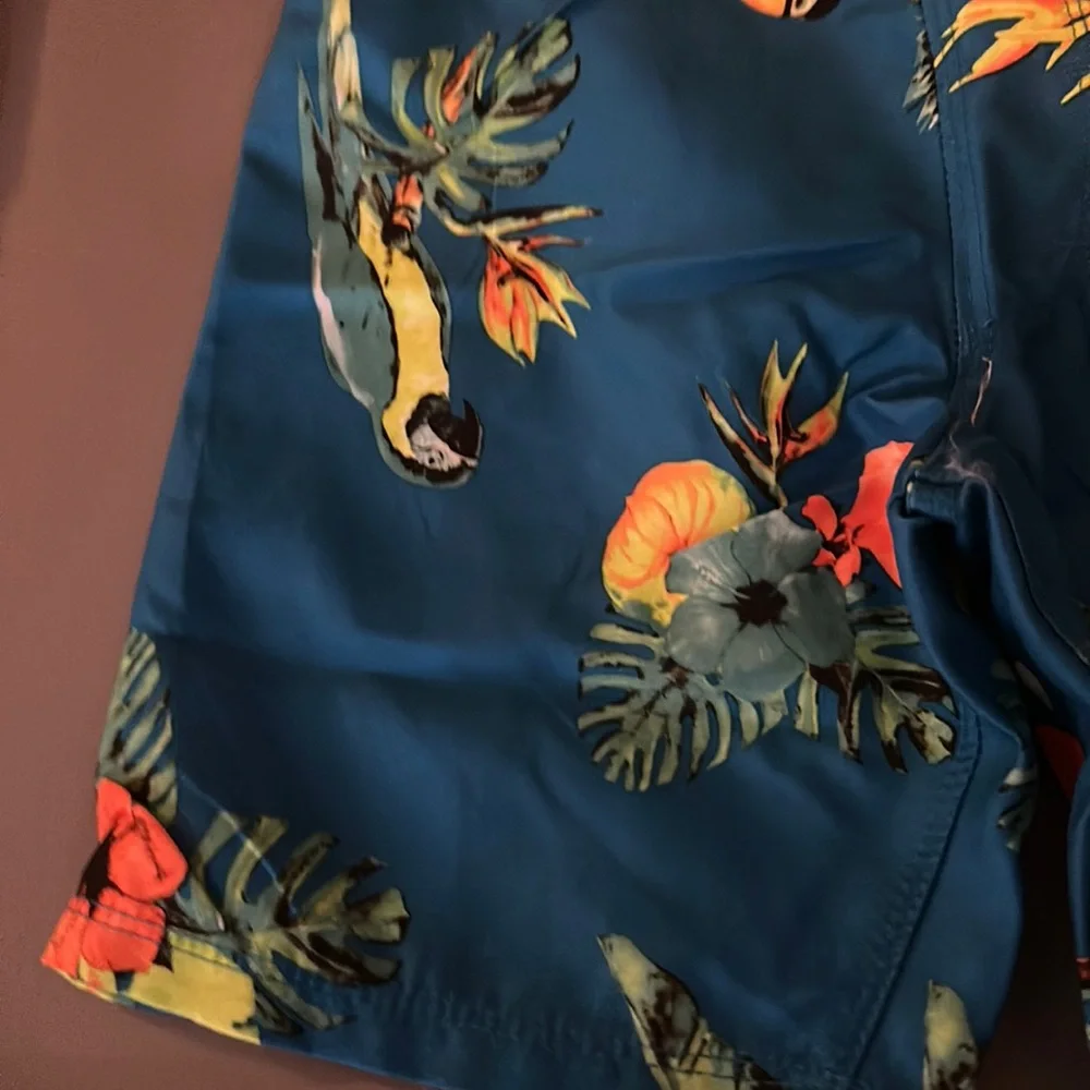 HURLEY SWIM TRUNKS/BOARD SHORTS: BLUE: NEW WITH TAGS: SIZE 4